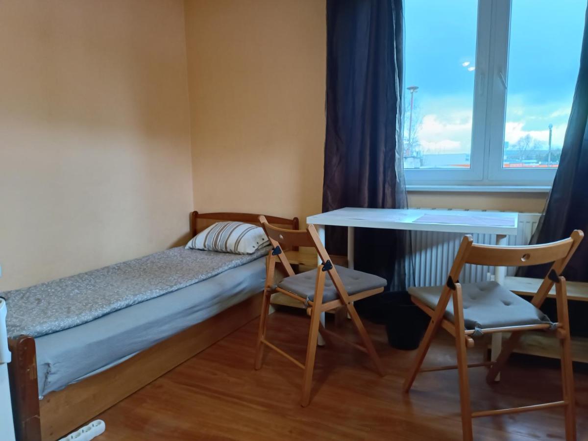 Hostel Sunrise Liwska 华沙 外观 照片