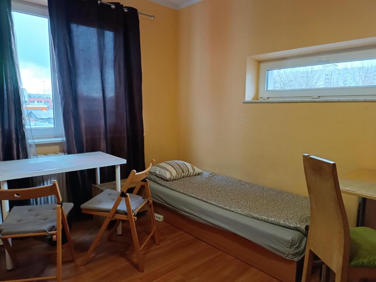 Hostel Sunrise Liwska 华沙 外观 照片